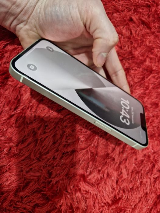 -Iphone 13,Silver, 128Gb, 8Ram, stare foarte buna, bat-89%, doar telef
