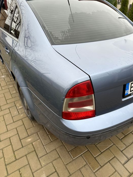 Skoda superb 2006 2.0 BSS