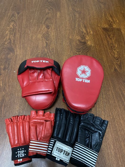 Перчатки доя каратэ и лапы