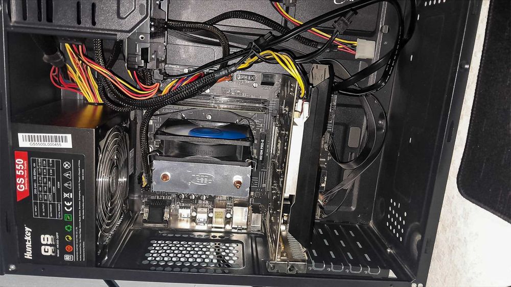 i3 10100, gtx 750ti 4gb, 24" monitor - umumiy 1 oy ishlatilgan, ideal