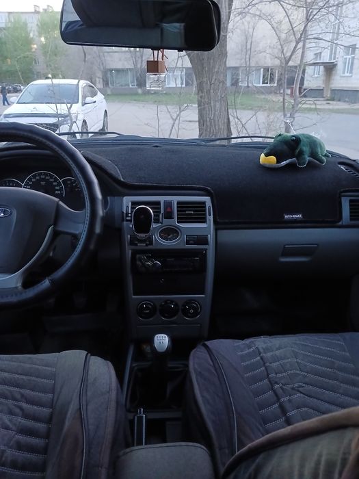 Продам приору универсал