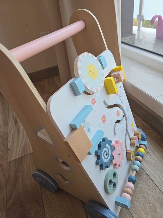 Дървена играчка Moni Toys за прохождане, 12 месеца +