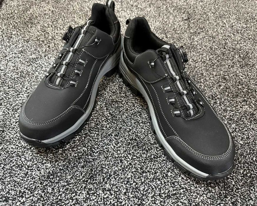 новые мужские кроссовки