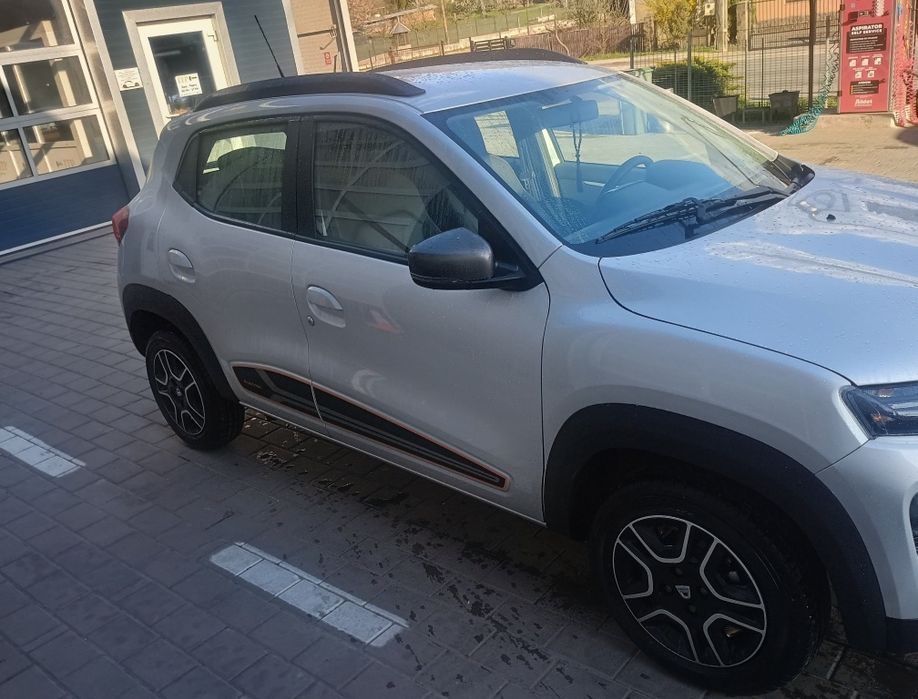 Vând Dacia Spring