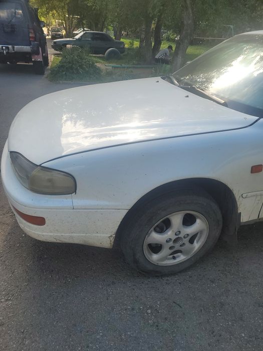 Тайота камри 2.2литра.