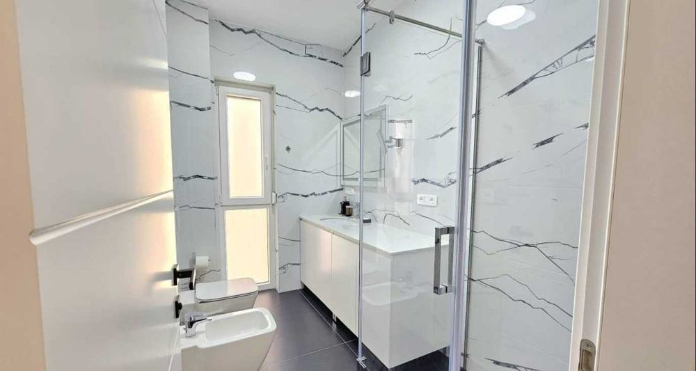 Продава се Тристаен апартамент в София, в.з. Малинова долина - 93 кв.м за 1506 €/кв.м - Снимка #10