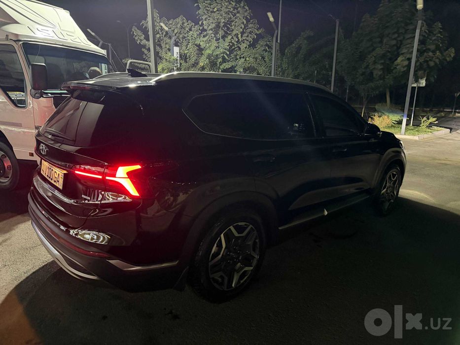 Продается автомобиль Hyundai Santa Fe