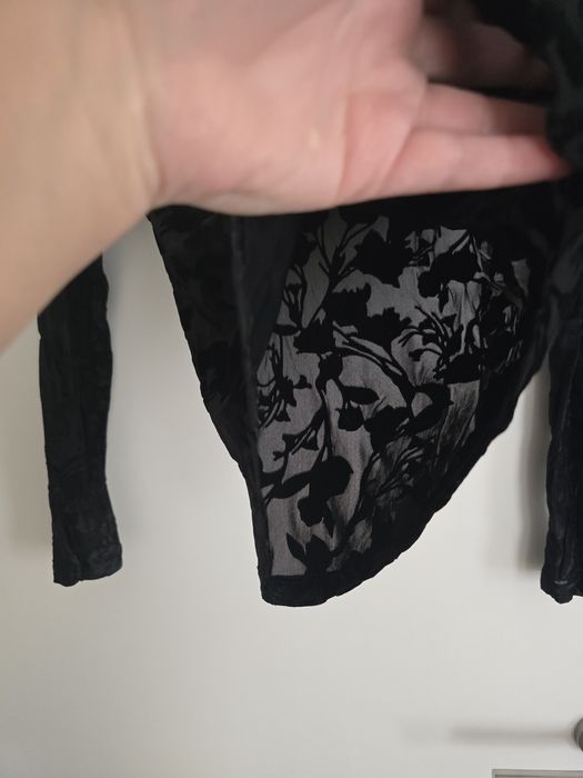 Bluza semi-transparenta cu Catifea