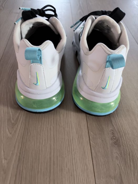 Nike Air Max 270 React