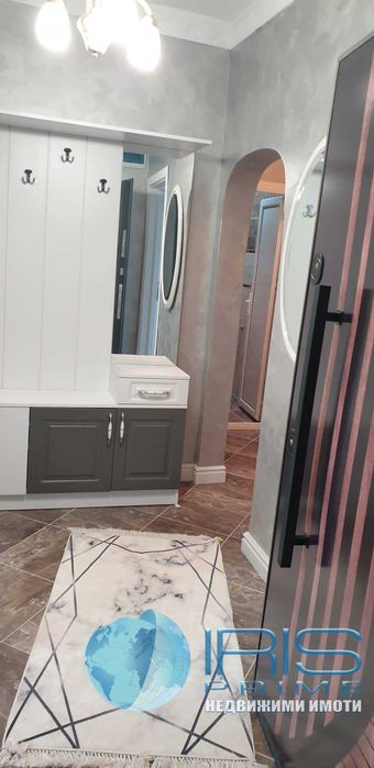 Продава се Тристаен апартамент в Шумен, Добруджански - 87 кв.м за 1437 €/кв.м - Снимка #10