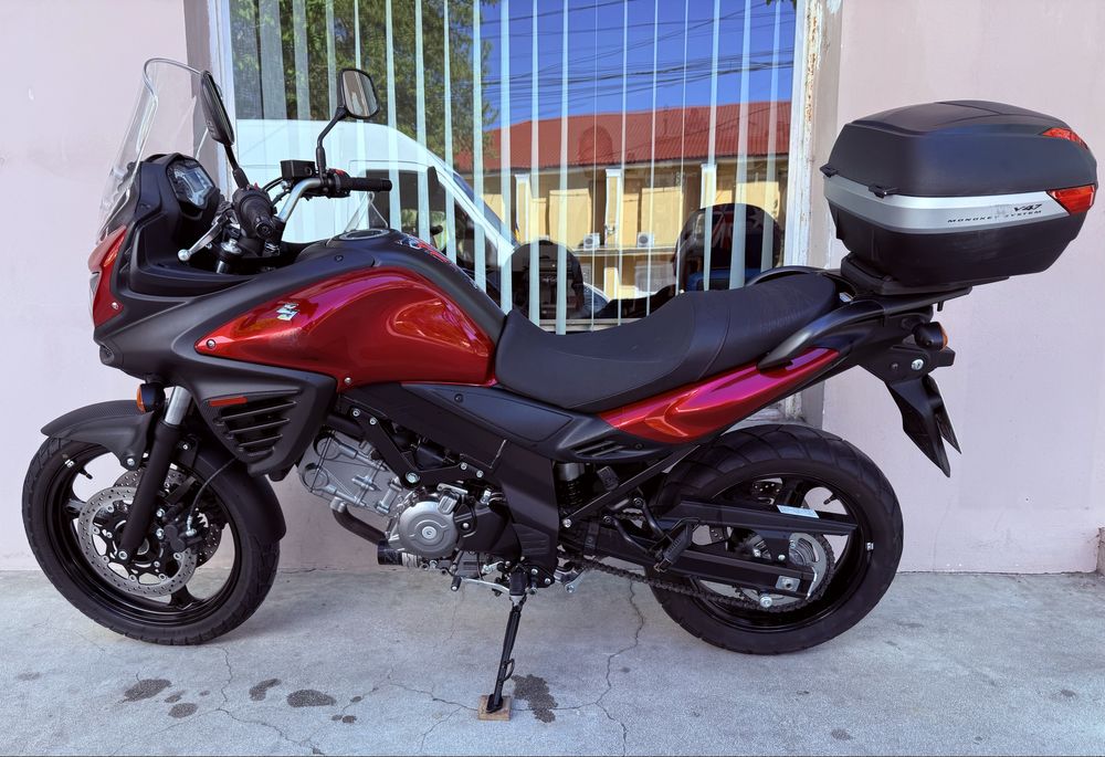 Suzuki V-Strom 650 // 7.500 km - 100% reali // 2015 // Top Case /