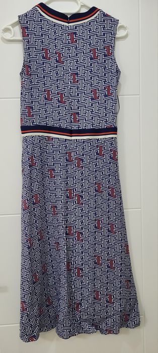 Ефирна рокля на USPA