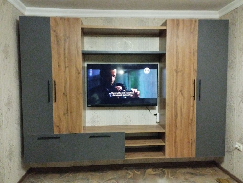 Мебель на заказ кухни шкафы мягкий, реставрацию тоже делаем