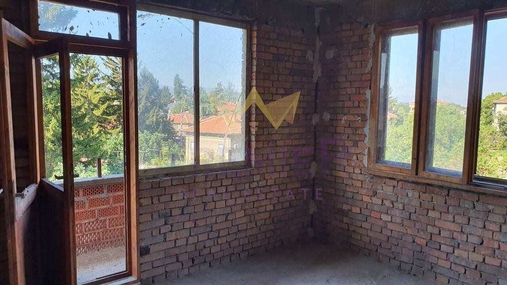 Продава се Къща в Пловдив, Прослав - 380 кв.м за 631 €/кв.м - Снимка #8