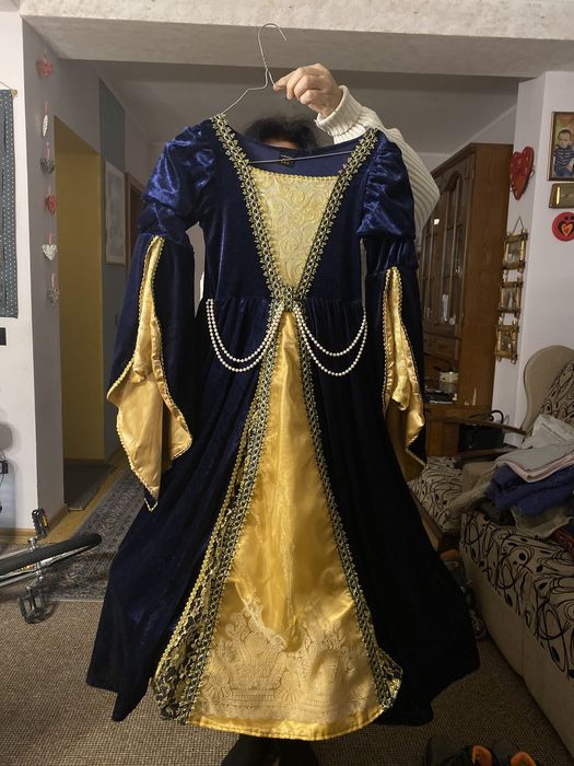 Vand rochie prințesa