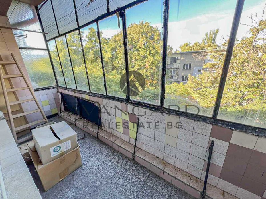 Продава се Двустаен апартамент в Пловдив, Кючук Париж - 64 кв.м за 1297 €/кв.м - Снимка #8