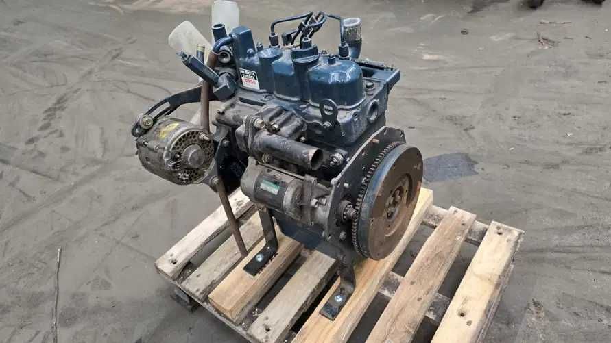 Motor complet miniexcavator Kubota D950 - Piese motor Kubota