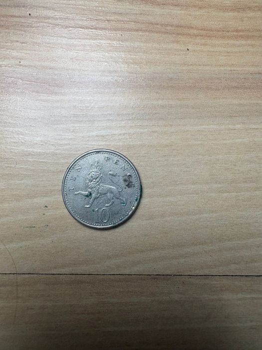 Bacnote vechi,arata impecabil...si monedele