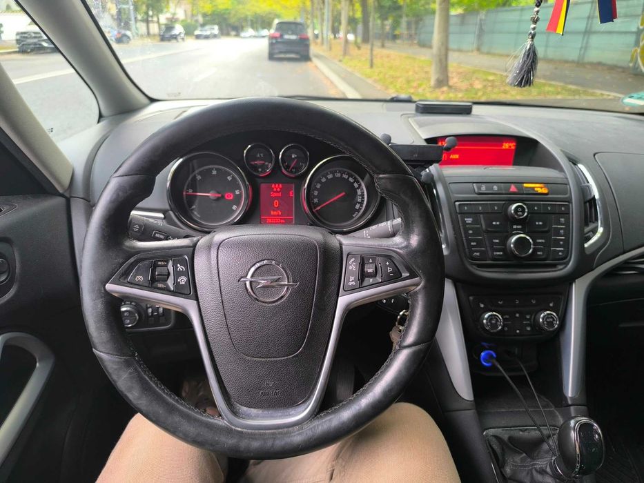 Opel Zafira Tourer 2.0 CDTI 110CP Euro 5 2013
