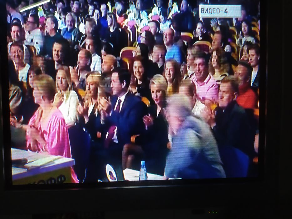 Продам телевизор Jvc HV- 34 LPZ