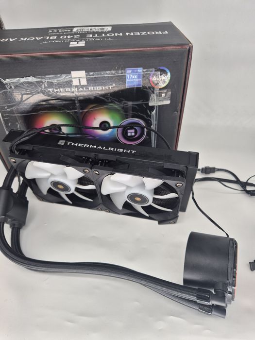 Cooler Procesor Lichid Thermalright Frozen Notte 240 Black ARGB