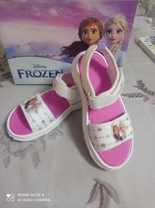 Босоножки 32 размер новые Турция