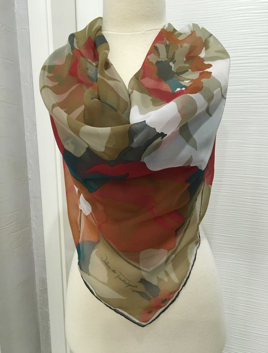Jelan De Fabreques Paris шал коприна