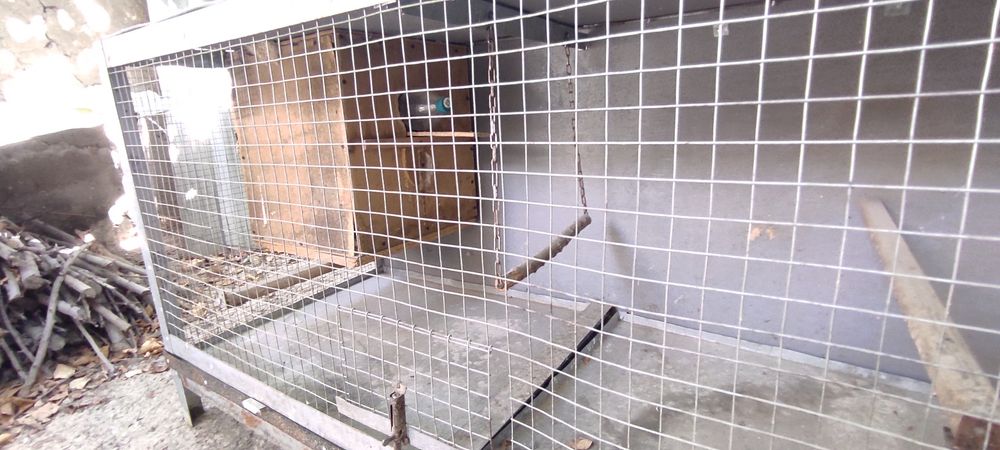 Клетка для попугаев