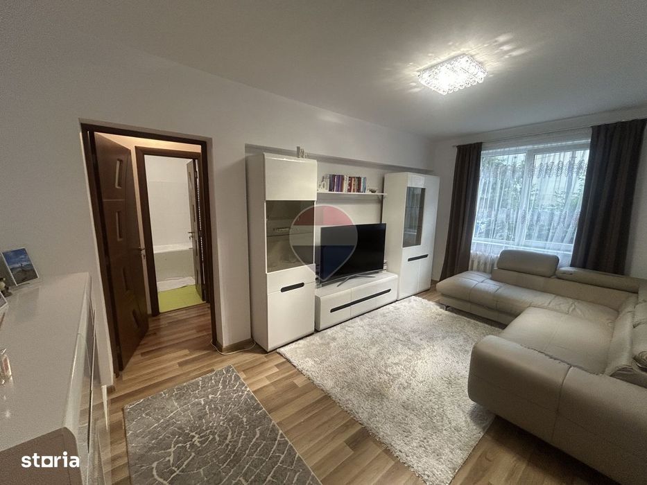 Apartament 3 camere de închiriat | Central Baia Mare | Modern