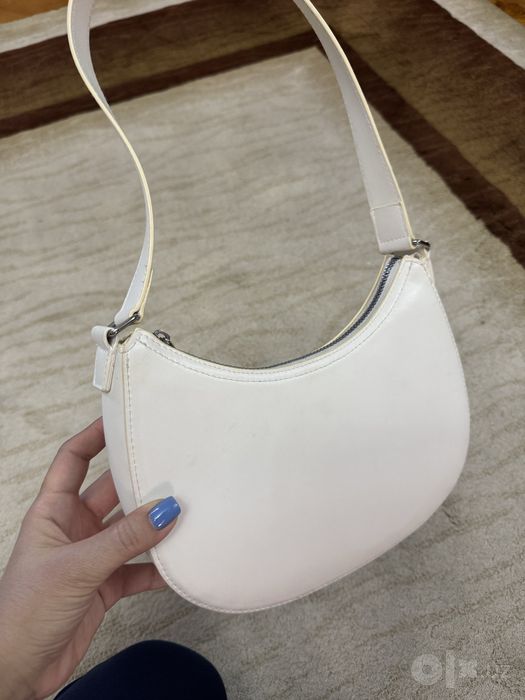 Белая сумка H&M иии