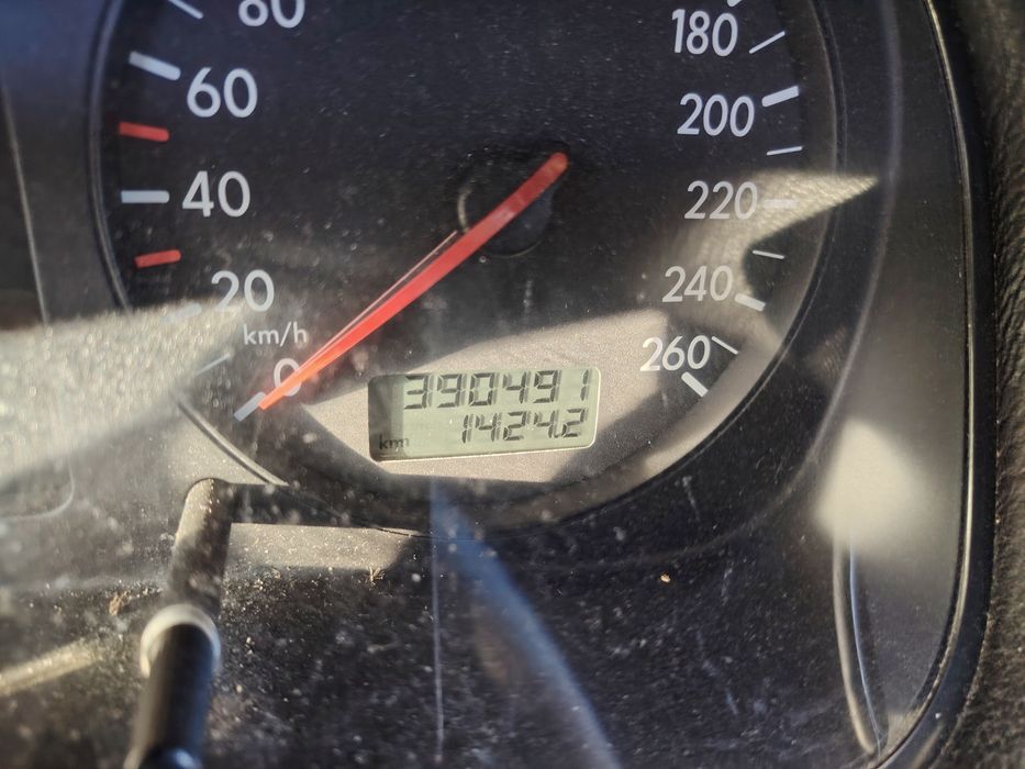 Vând Golf 4 1.9 diesel