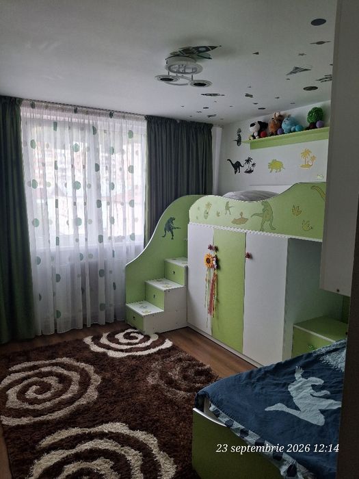 Apartament 2 camere Darmanesti( deasupra la Posta ,scara din mijloc)