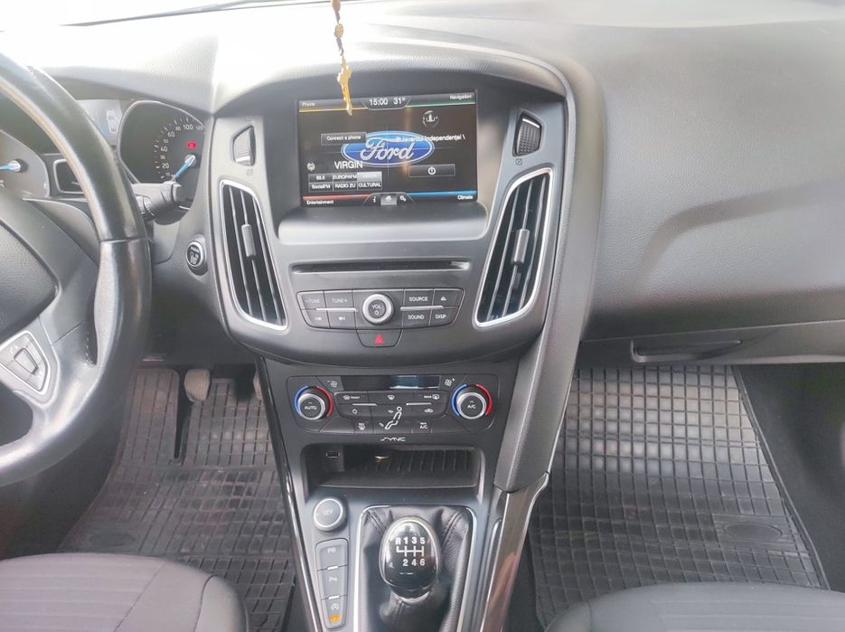 FORD Focus 2015 — imagine 4