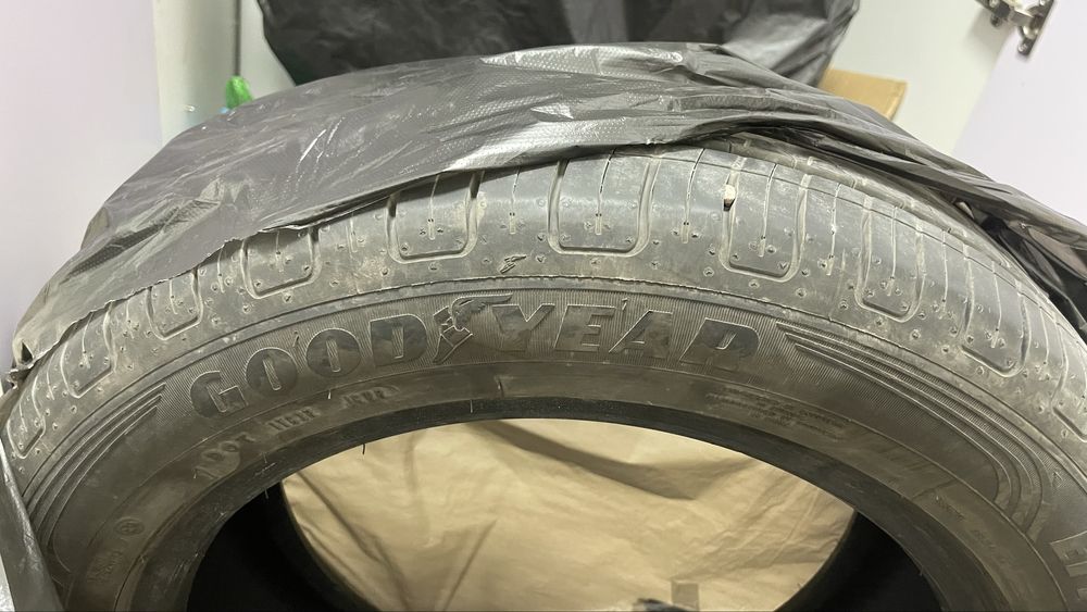 Продам летние резины