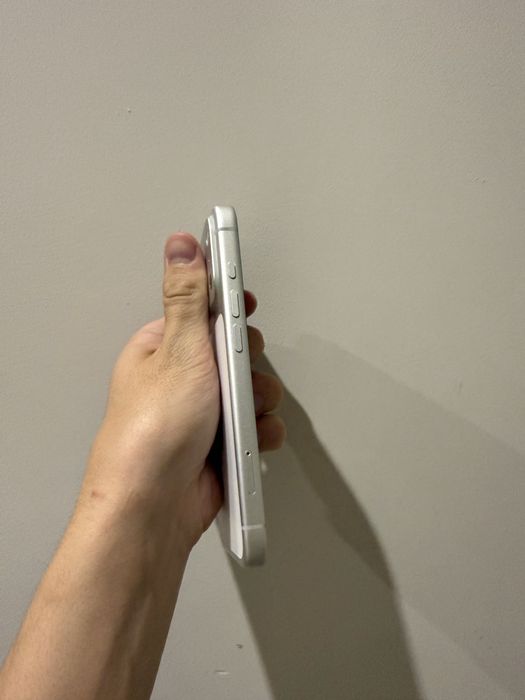 Iphone 17pro 256 100% 40 циклов
