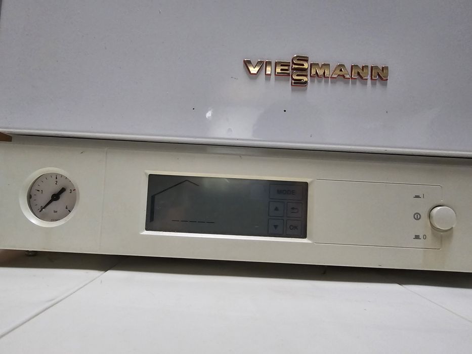 Vând centrala viessmann