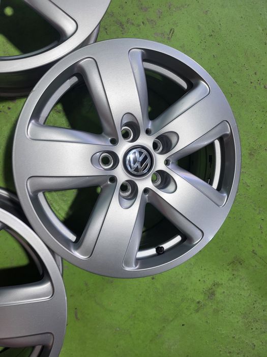 16 5x112 Vw Passat Tpuran Caddy Golf 5х112