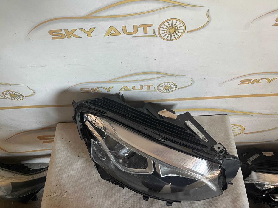 Far dreapta full led Mercedes GLC dupa 2015 cod A2539065201 avariat