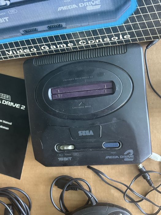 ТВ конзола Sega Mega Drive 2 , 132 in 1