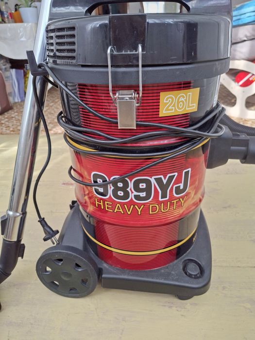 Продаётся пылесос