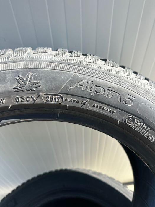 Anvelope iarna Michelin Alpine 5 R17