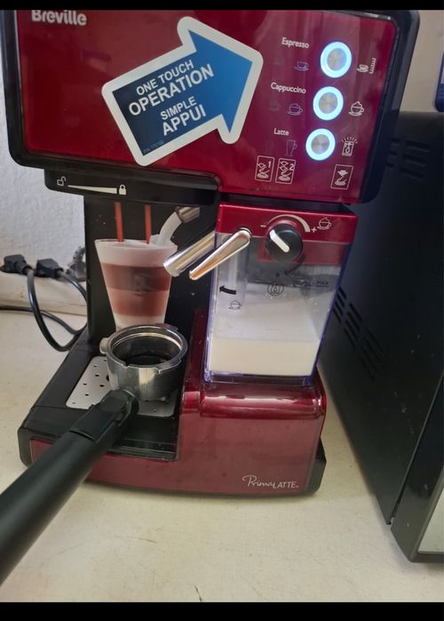 Masina cafea rosie