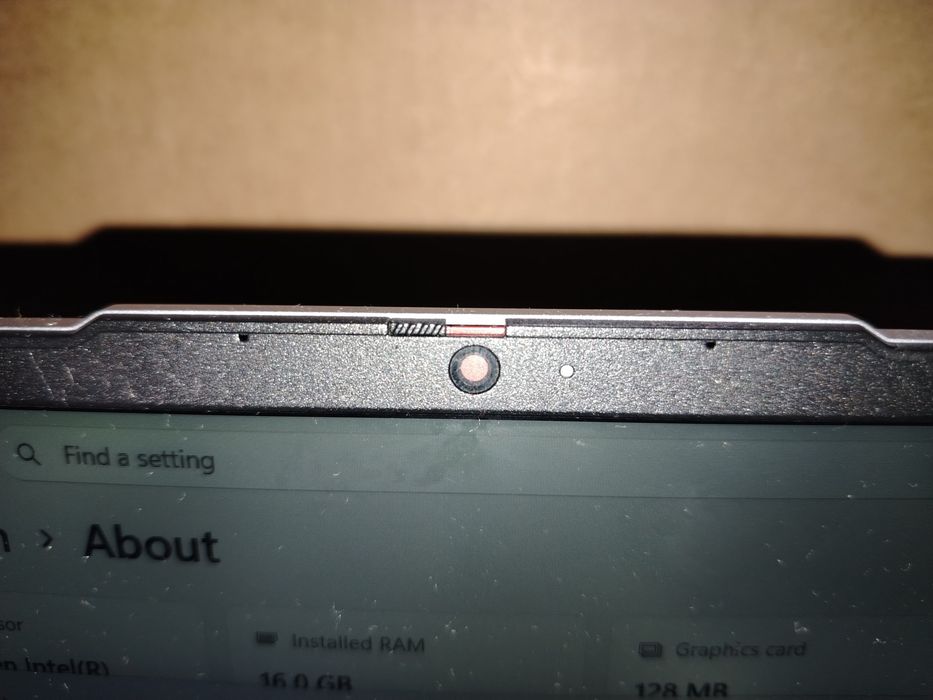 Lenovo Ideapad Slim 3i 16IAH8