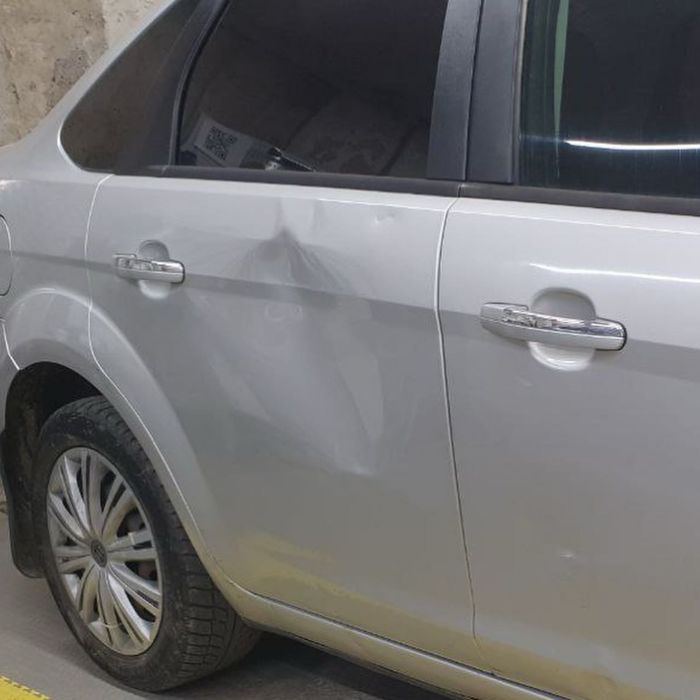 Удаление вмятин без покраски PDR