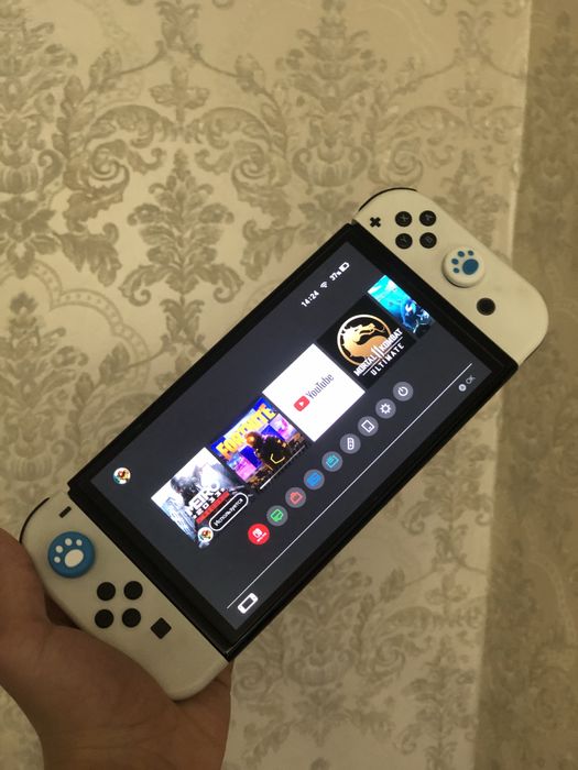 Продам нинтендо свитч
