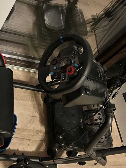 Volan Logitech Driving Force G29 – PS5 / PS4 / PS3 / PC