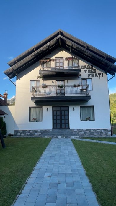 Cabana de închiriat