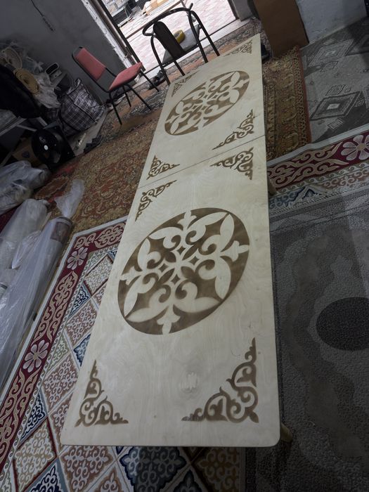 Продается стол  в хорошем состоянии