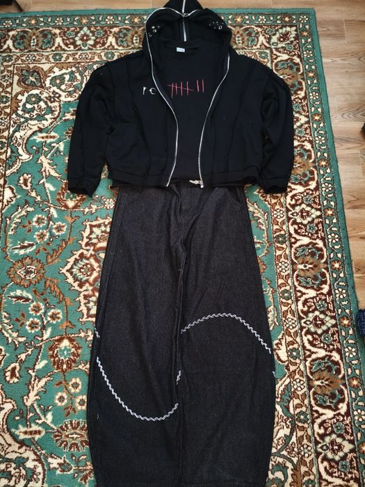 Продам широкие черные джинсы