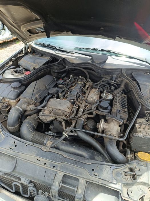 С класа 220 цди комби 143 коня 2001 год на части